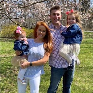 Meet your Posher, Shana